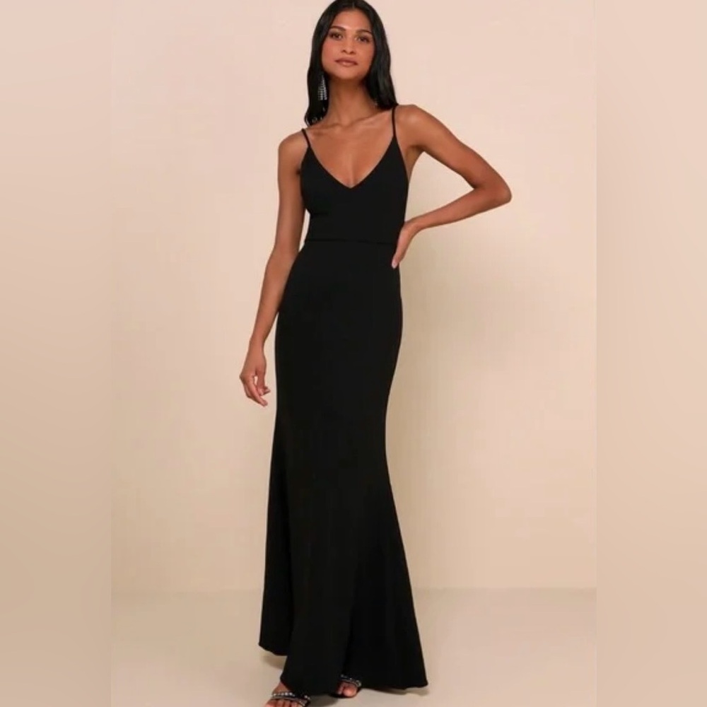 Lulu's Black Spaghetti-Strap Maxi Dress